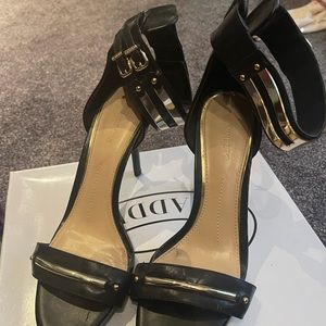 Gianni Bini brand